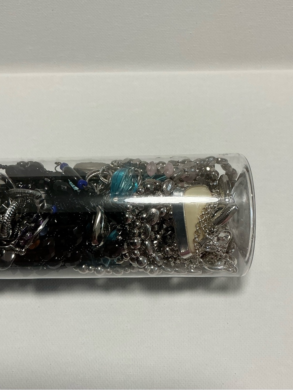 Clear Jewelry Tube Filled with 25 Mixed Costume Jewelry Multicolor Items. - Picture 8 of 15